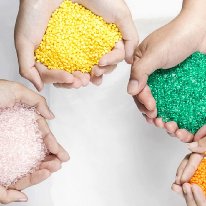 Машина переработки пластмасс